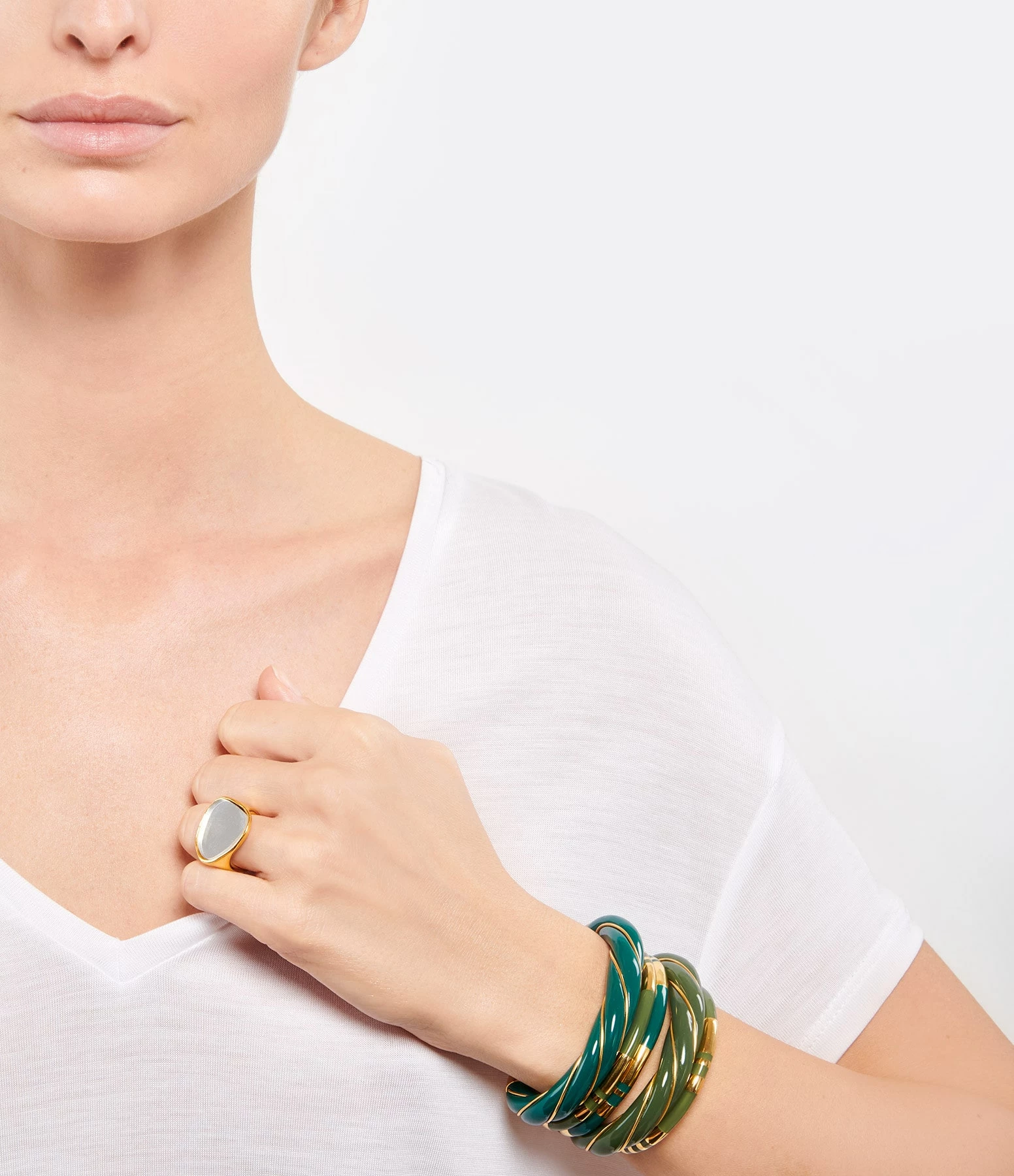 Aurélie Bidermann Jonc Diana Kaki, Exclusivité Lulli 2 Aurélie Bidermann Jonc Diana Kaki, Exclusivité Lulli – Image 2