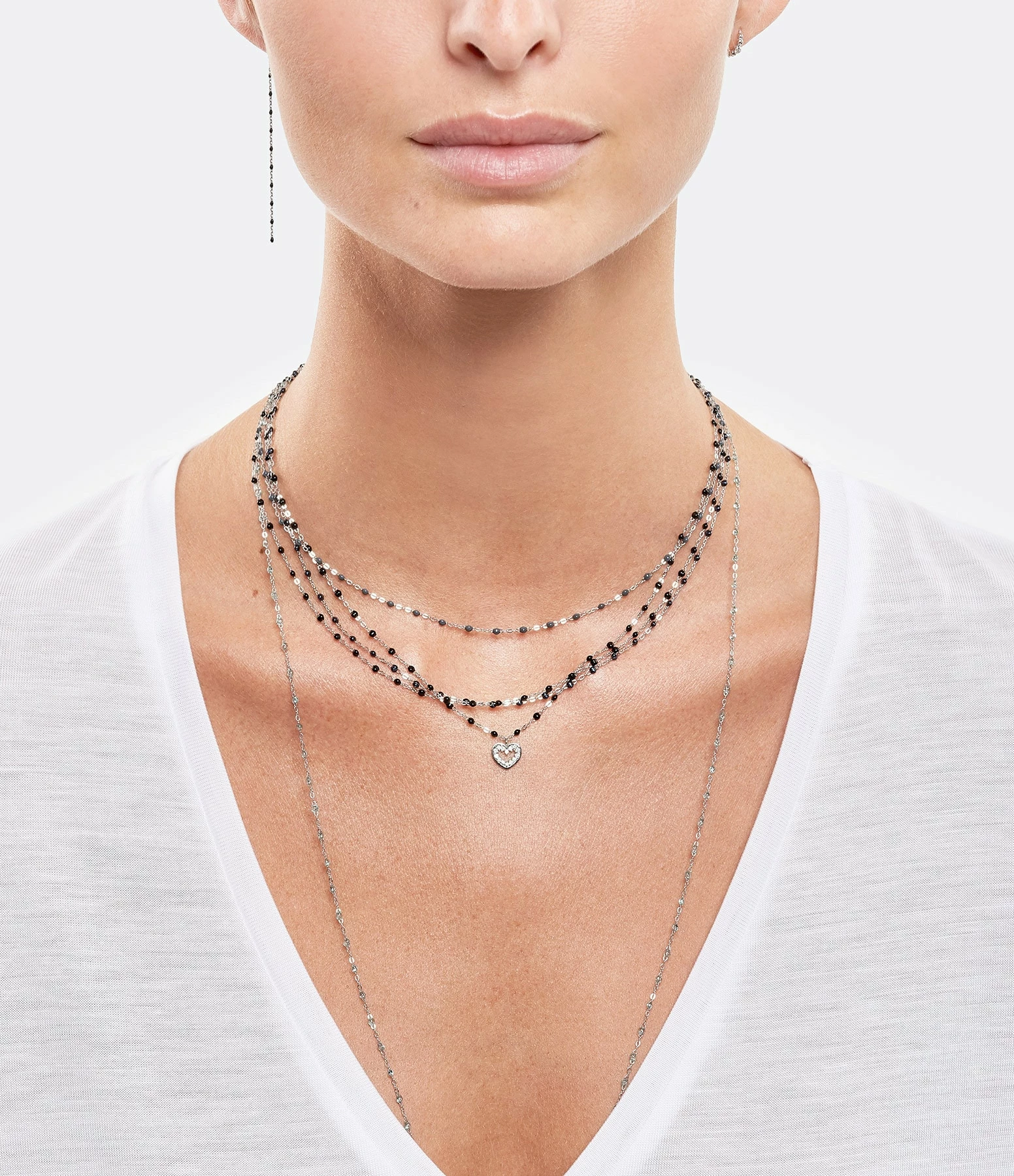 GIGI CLOZEAU Pendentif Lucky Cœur Suprême Diamants Or Blanc 3 GIGI CLOZEAU Pendentif Lucky Cœur Suprême Diamants Or Blanc – Image 3