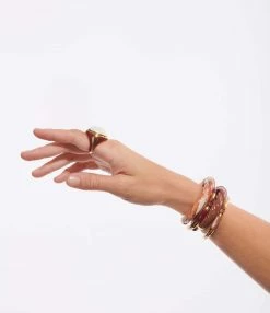 Aurélie Bidermann Bague Liwa Cabochon Bordeaux -COLLIERS Shop abbrf look20220805 85 1