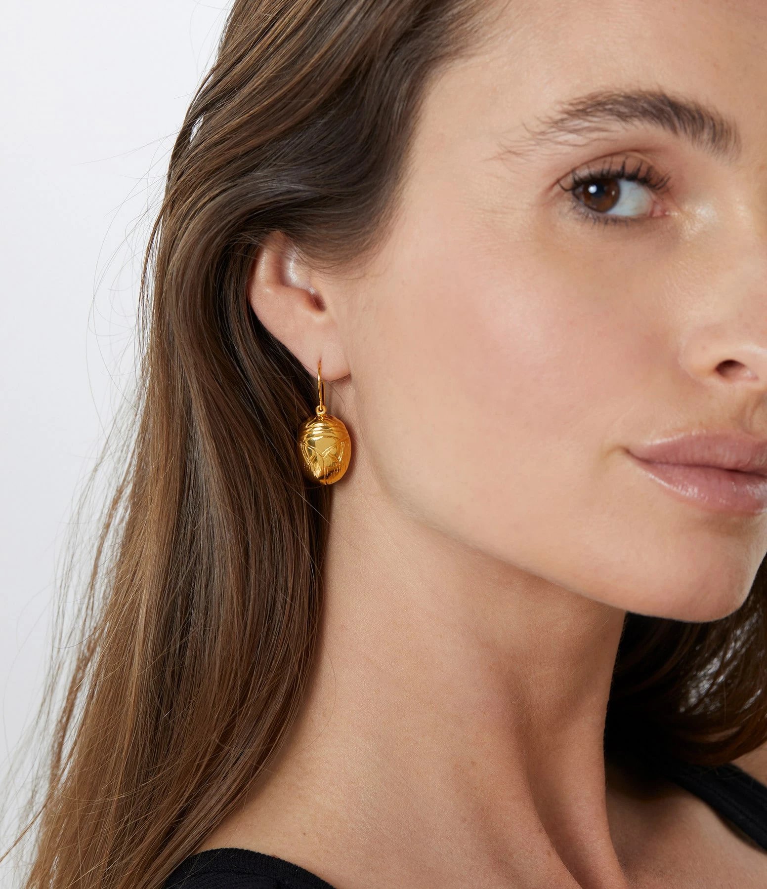 Aurélie Bidermann Boucle D'oreille Aurélie Scarabée (vendue à L'unité) 2 Aurélie Bidermann Boucle D'oreille Aurélie Scarabée (vendue à L'unité) – Image 2