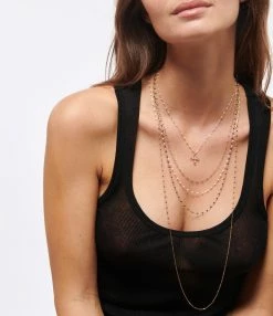 GIGI CLOZEAU Collier Perles Résine Croix Dentelle Diamants Or Blanc -COLLIERS Shop clozb look20221116 415