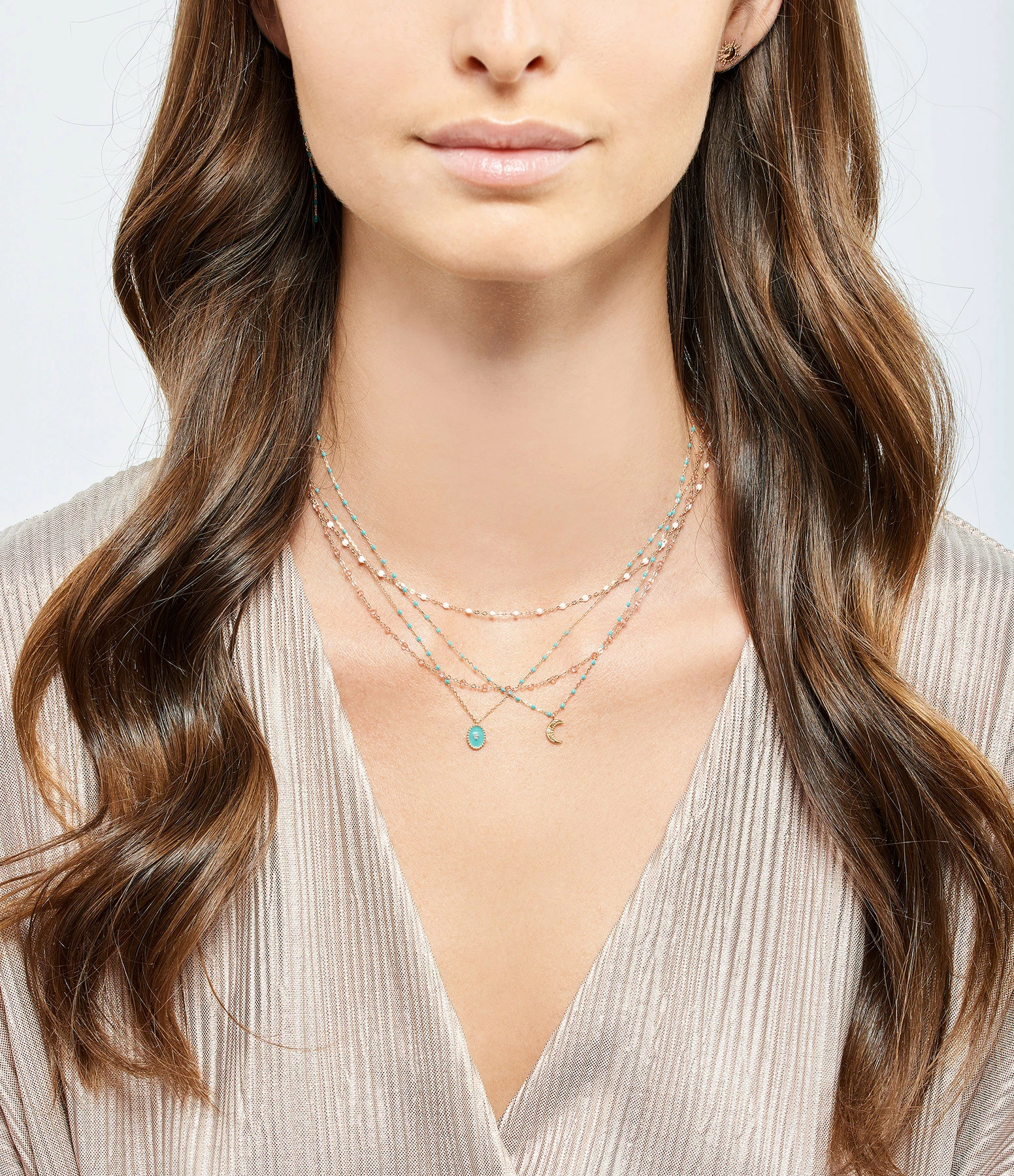 GIGI CLOZEAU Pendentif Étoile Du Nord Ovale Résine Diamant Or 4 GIGI CLOZEAU Pendentif Étoile Du Nord Ovale Résine Diamant Or – Image 4