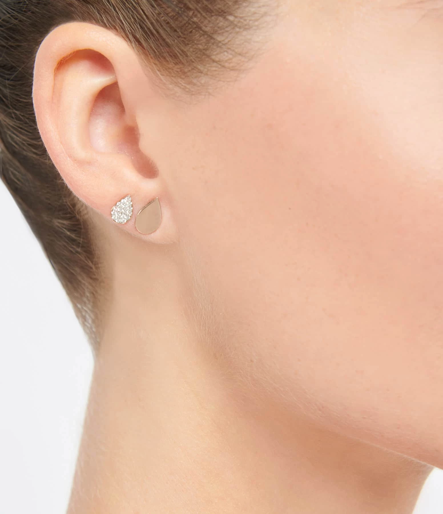 Ginette NY Boucles D'oreilles Bliss Puces Diamants Or Rose 2 Ginette NY Boucles D'oreilles Bliss Puces Diamants Or Rose – Image 2