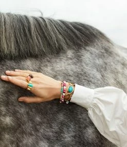 GOOSSENS PARIS Bague Cabochon Ovale Cristal De Roche Vieux Rose -COLLIERS Shop gooss look20230224 629891