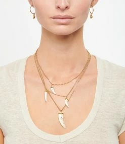 Isabel Marant Collier Aimable 4 Cornes Buffle Écru 5 Isabel Marant Collier Aimable 4 Cornes Buffle Écru -COLLIERS Shop imarc look20201127 184 1 1
