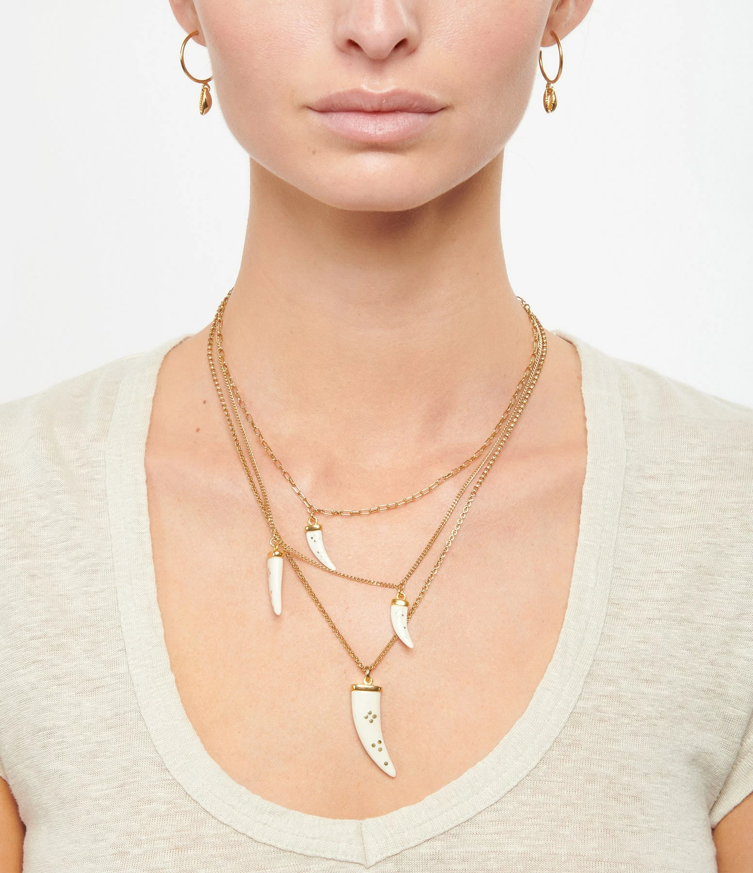 Isabel Marant Collier Aimable 4 Cornes Buffle Écru 3 Isabel Marant Collier Aimable 4 Cornes Buffle Écru – Image 3