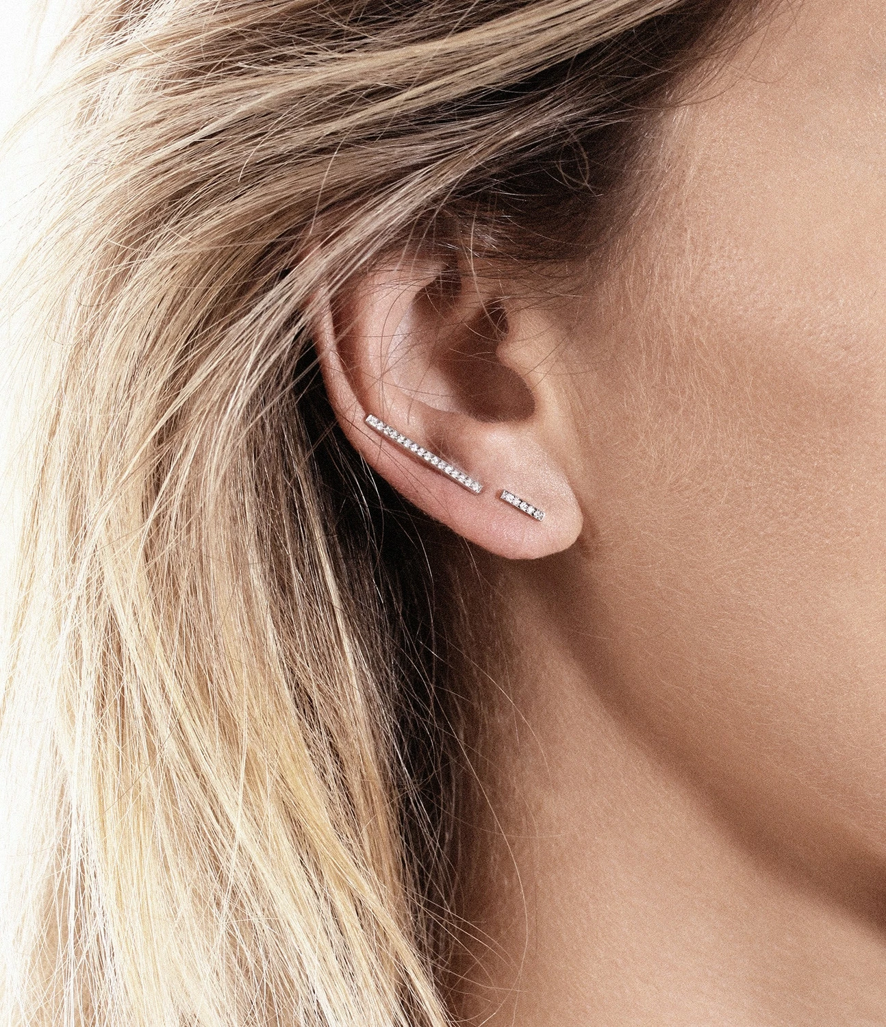 VANRYCKE Boucle D'oreille Medellin GM Diamants Or Blanc (vendue à L'unité) 4 VANRYCKE Boucle D'oreille Medellin GM Diamants Or Blanc (vendue à L'unité) – Image 4