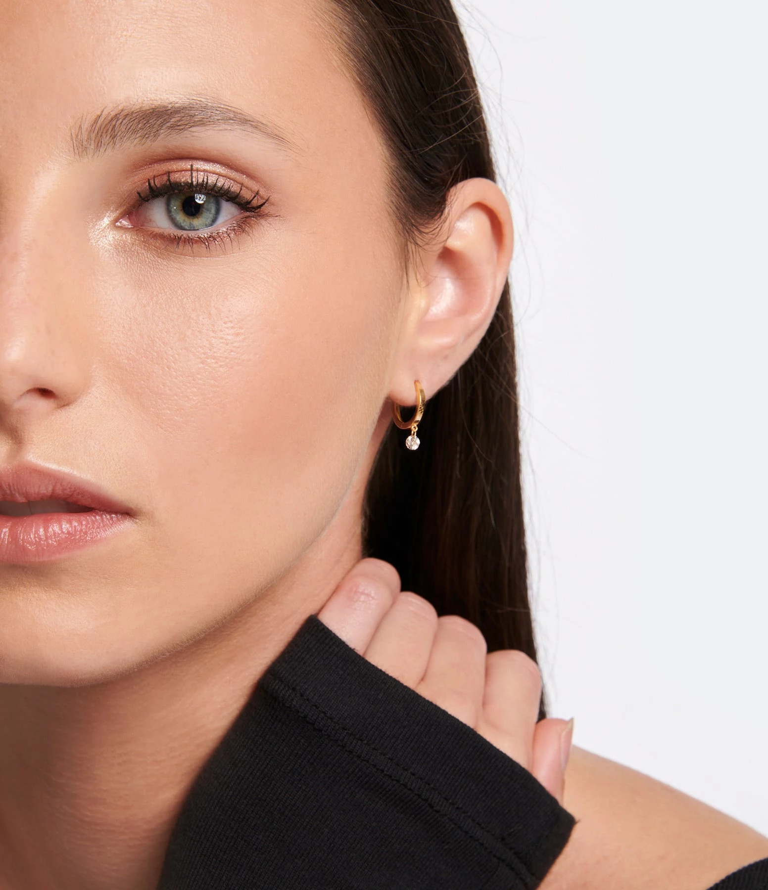 LA BRUNE & LA BLONDE Mini Créoles 360° Diamant Brillant Or Jaune 3 LA BRUNE & LA BLONDE Mini Créoles 360° Diamant Brillant Or Jaune – Image 3