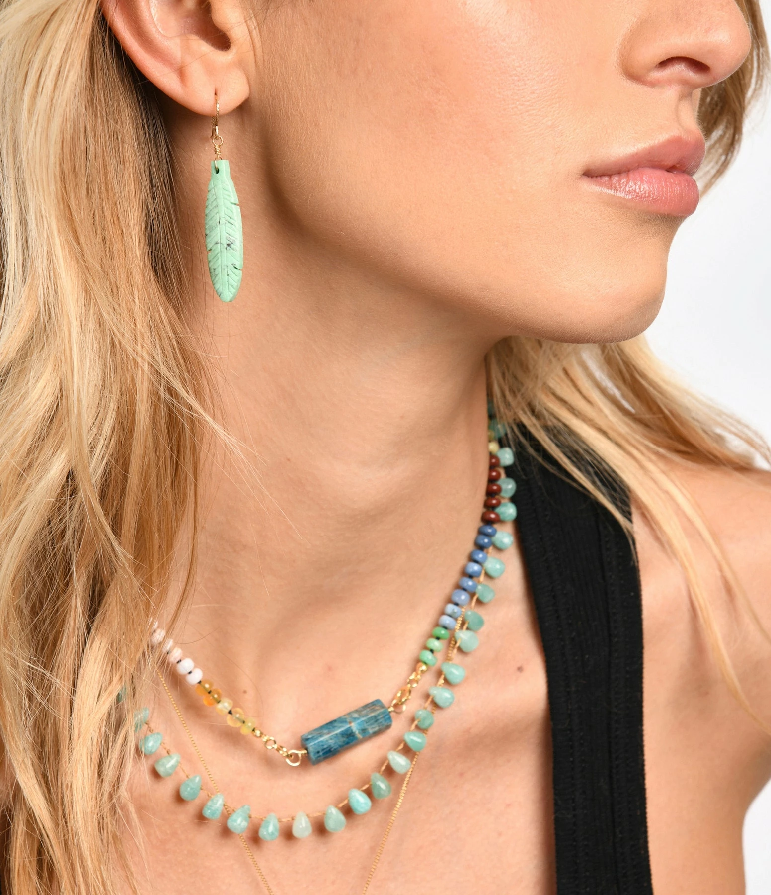 MON PRECIEUX GEM Boucle D'oreille Plume Turquoise (vendue à L'unité) 2 MON PRECIEUX GEM Boucle D'oreille Plume Turquoise (vendue à L'unité) – Image 2