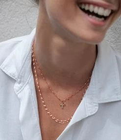 GIGI CLOZEAU Collier Croix Perles Résine Or 12 GIGI CLOZEAU Collier Croix Perles Résine Or -COLLIERS Shop re dscf9812