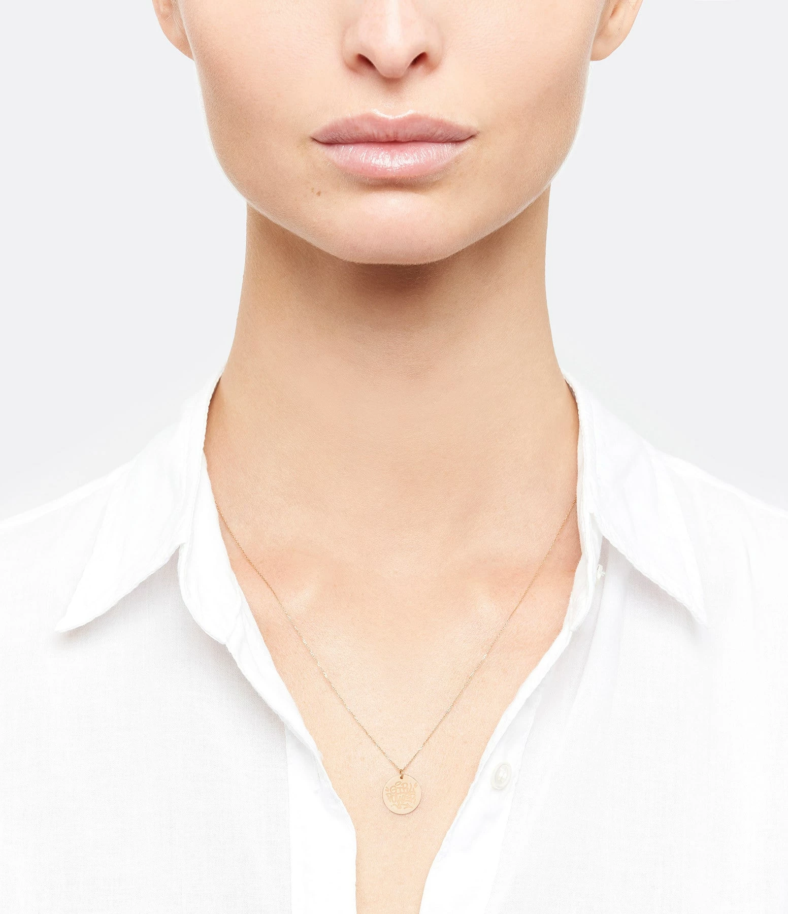 VANRYCKE Collier Girl Power Or Rose, Exclusivité Lulli 4 VANRYCKE Collier Girl Power Or Rose, Exclusivité Lulli – Image 4